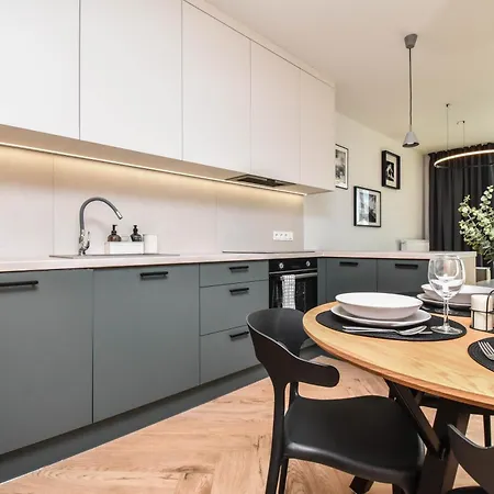 公寓 Easy Rent- Reduta 52, Citycenter, 24h Check-in 卢布林