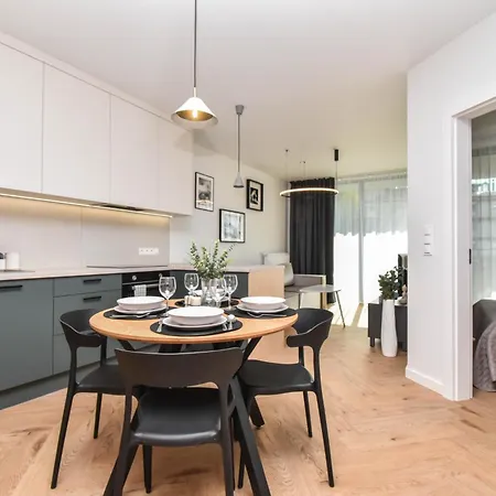 Easy Rent- Reduta 52, Citycenter, 24h Check-in