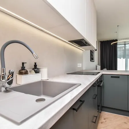 Easy Rent- Reduta 52, Citycenter, 24h Check-in Daire Lublin