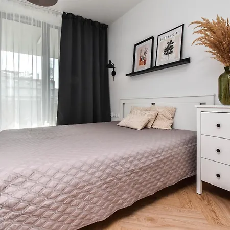 Daire Easy Rent- Reduta 52, Citycenter, 24h Check-in Lublin